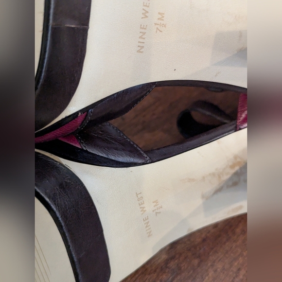 Nine West Debutante 5" stacked Heel Ankle Strap Three Tone Leather pumps Sz 7.5 - Picture 8 of 16